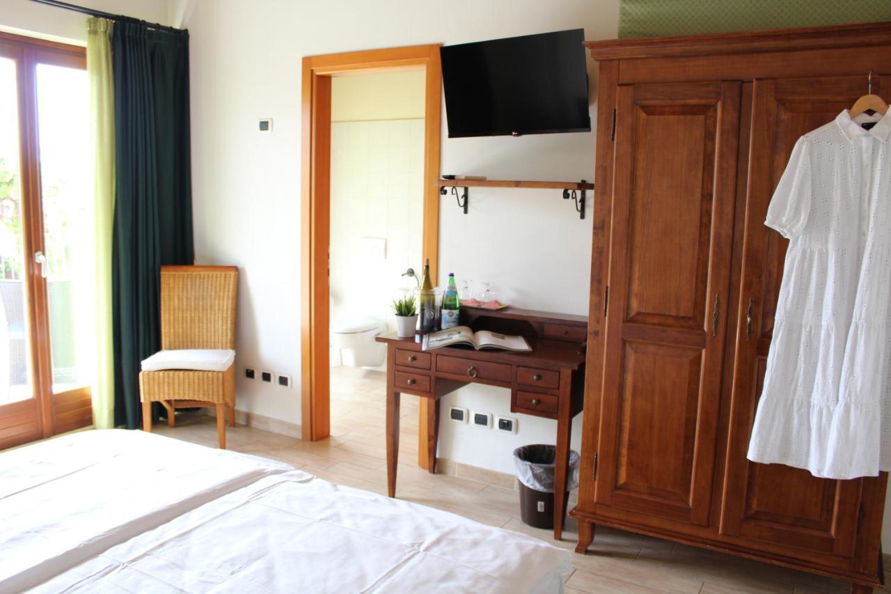 Agriturismo Al-Bor Лацизе Екстериор снимка